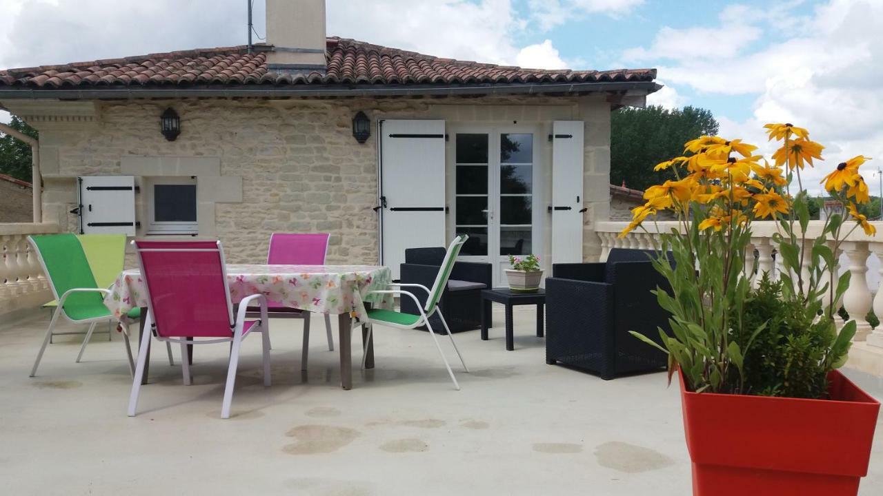 Les Orchidees Chambre Hotes Futuroscope Chasseneuil Poitiers Jaunay-Clan ภายนอก รูปภาพ